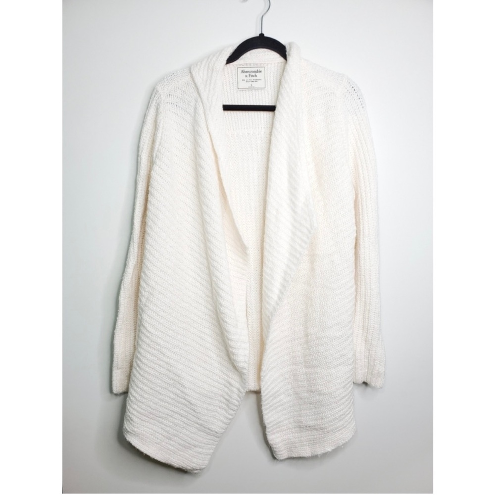 Abercrombie and Fitch Cream White Cardigan